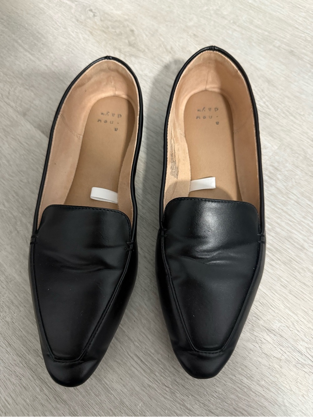 a new day Black Leather Pointed Toe Loafers